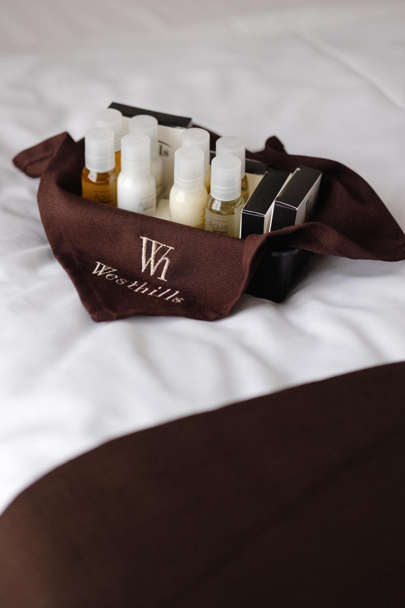 Westhills Cottage Town & Spa Bukovel Luaran gambar