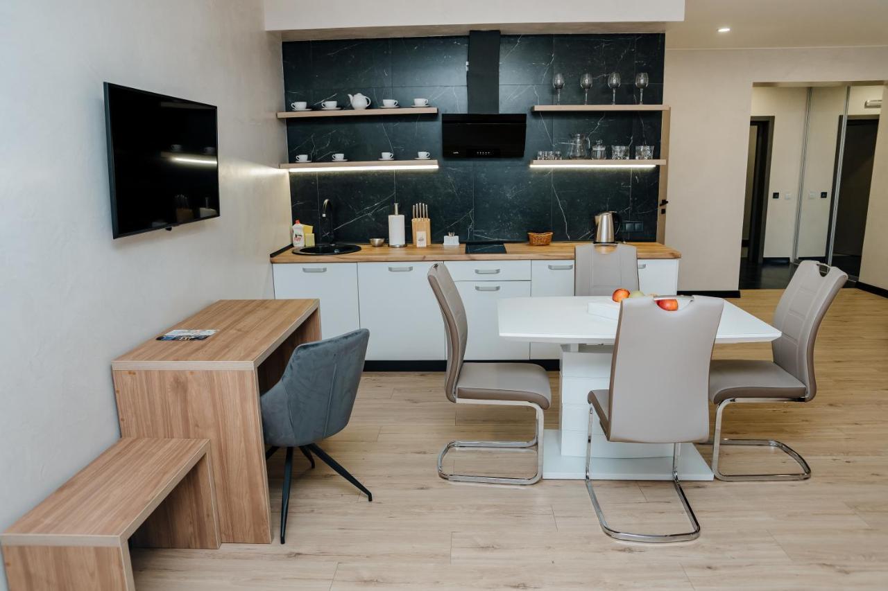 Westhills Cottage Town & Spa Bukovel Luaran gambar