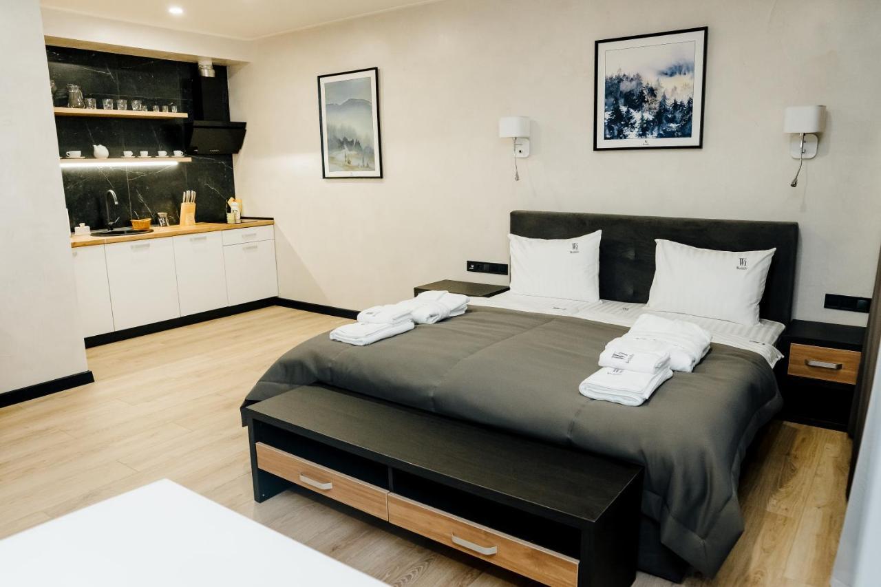 Westhills Cottage Town & Spa Bukovel Luaran gambar